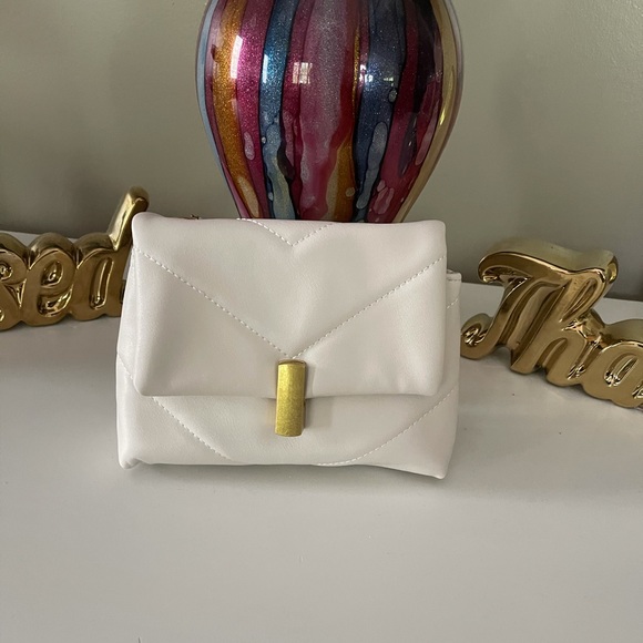 TREASURE! - Picture 3 of 3